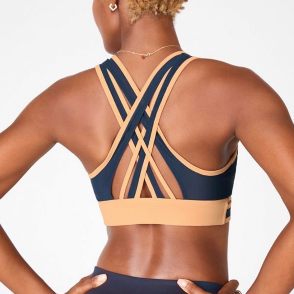Fabletics Faye Medium Impact Sports Bra